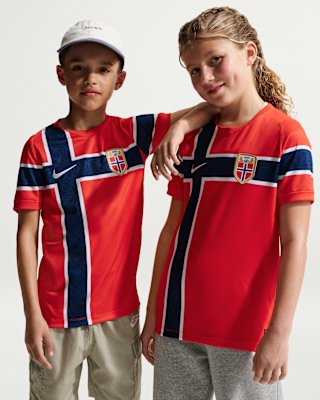 Norway 2026 Stadium Home Older Kids' Nike Dri-FIT Football Replica